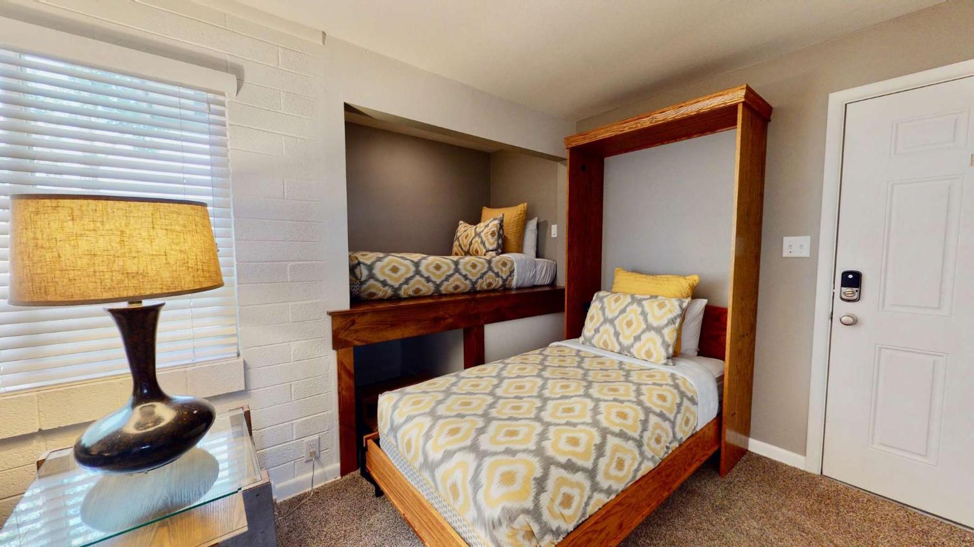 Downtown Cozy Home Base - Purple Sage 4 モアブ エクステリア 写真